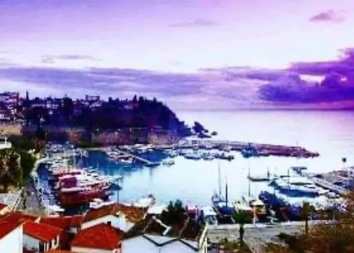Amazing Location Near Kaleici Sea Affordable Price 안탈리아